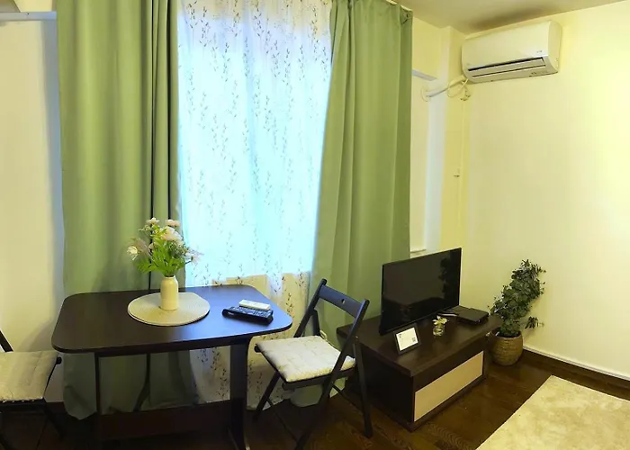 Daire Victoriei - Location With Ac Bükreş